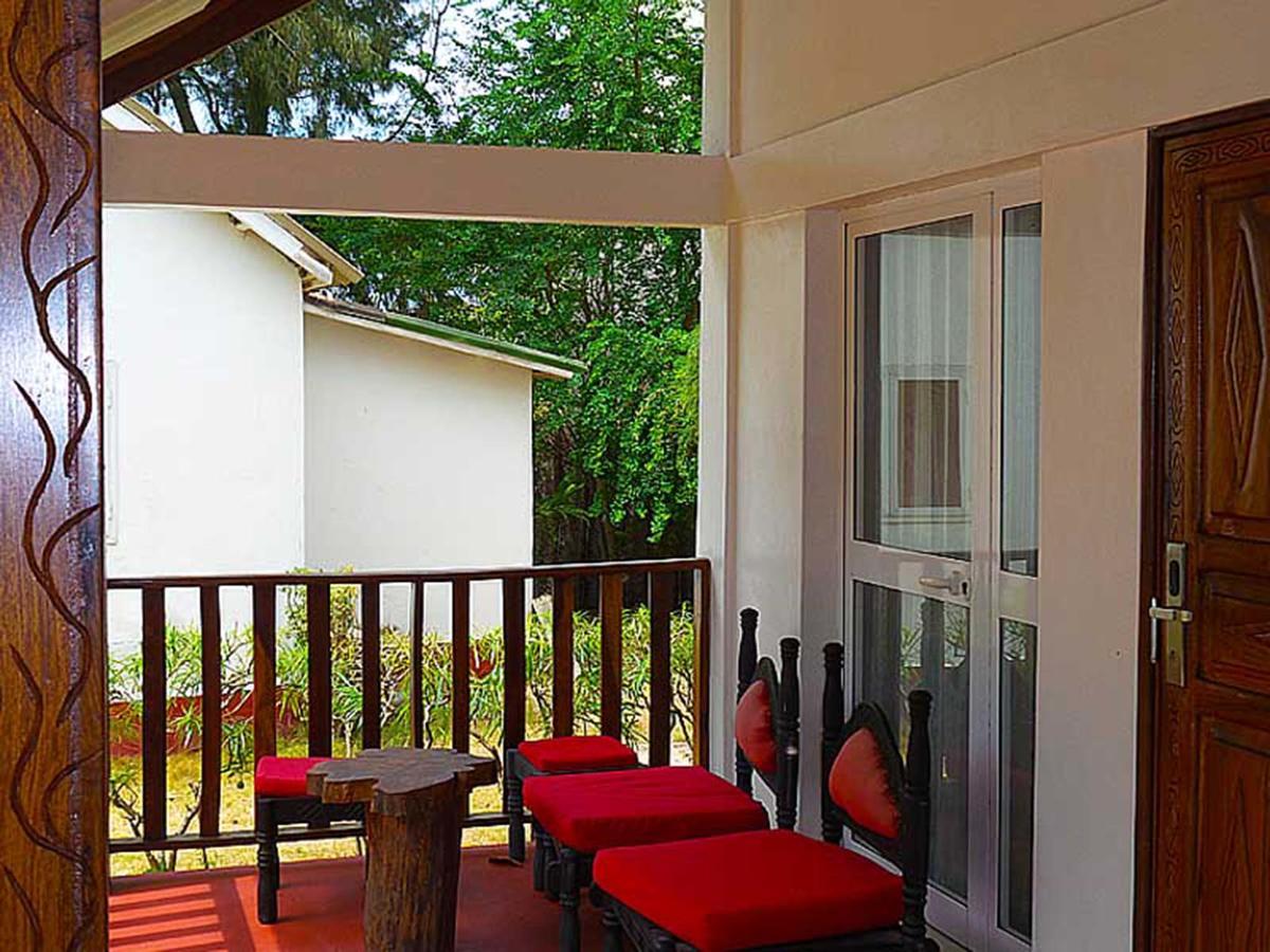 Hotel Village Vacances Awale Plage Grand-Popo Екстер'єр фото